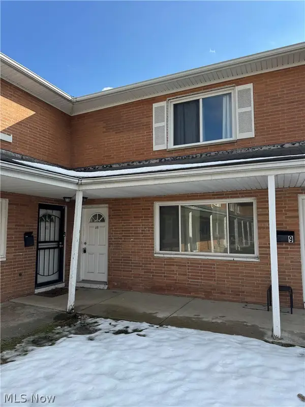 4871 Banbury Court #10, Warrensville Heights, OH 44128