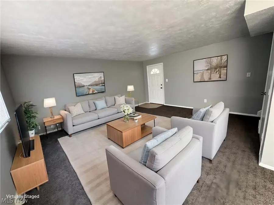 4871 Banbury Court #10, Warrensville Heights, OH 44128 - #3