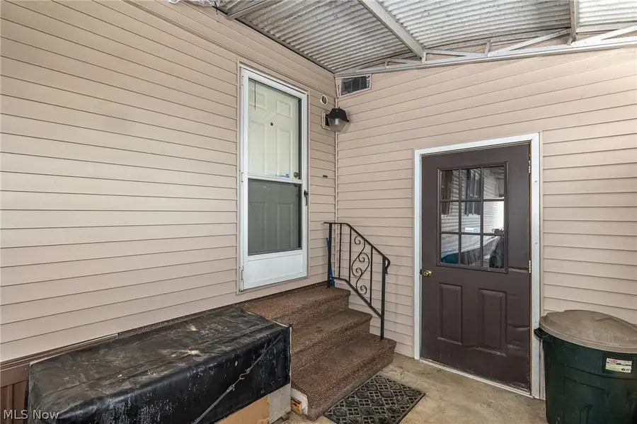 19 Sycamore Street, Olmsted, OH 44138 - #3