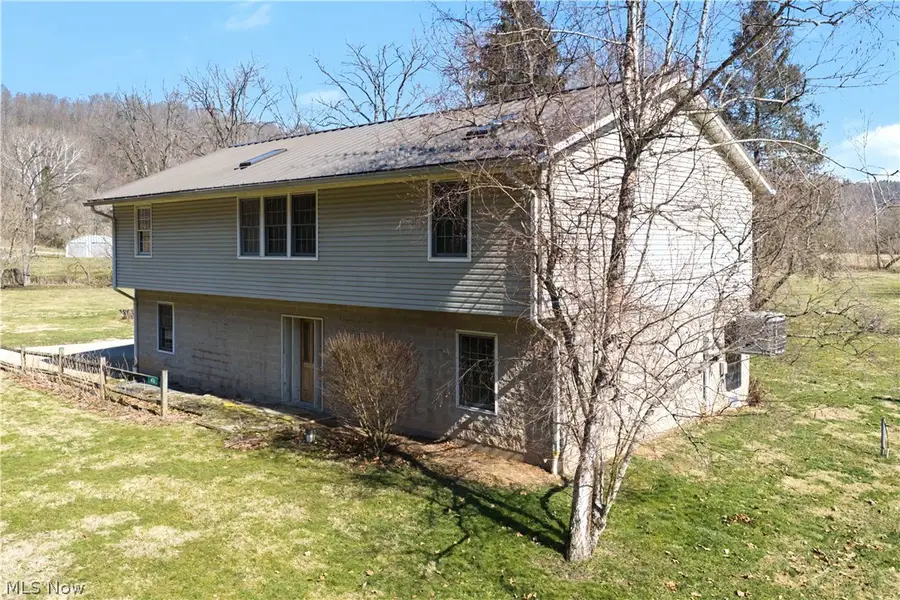 416 Babcock Road, Beverly, OH 45715 - #3