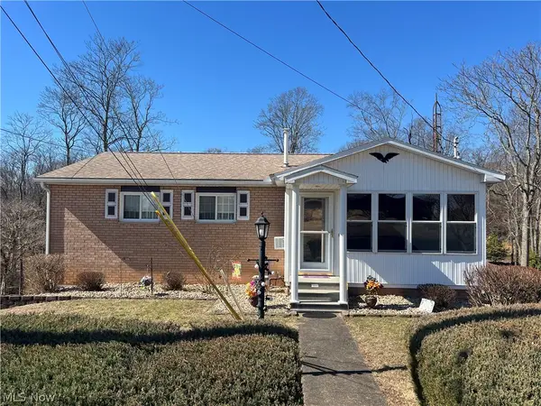 82 Highland Lake Circle, Washington, WV 26181