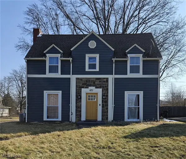 671 Moreley Avenue, Akron, OH 44320