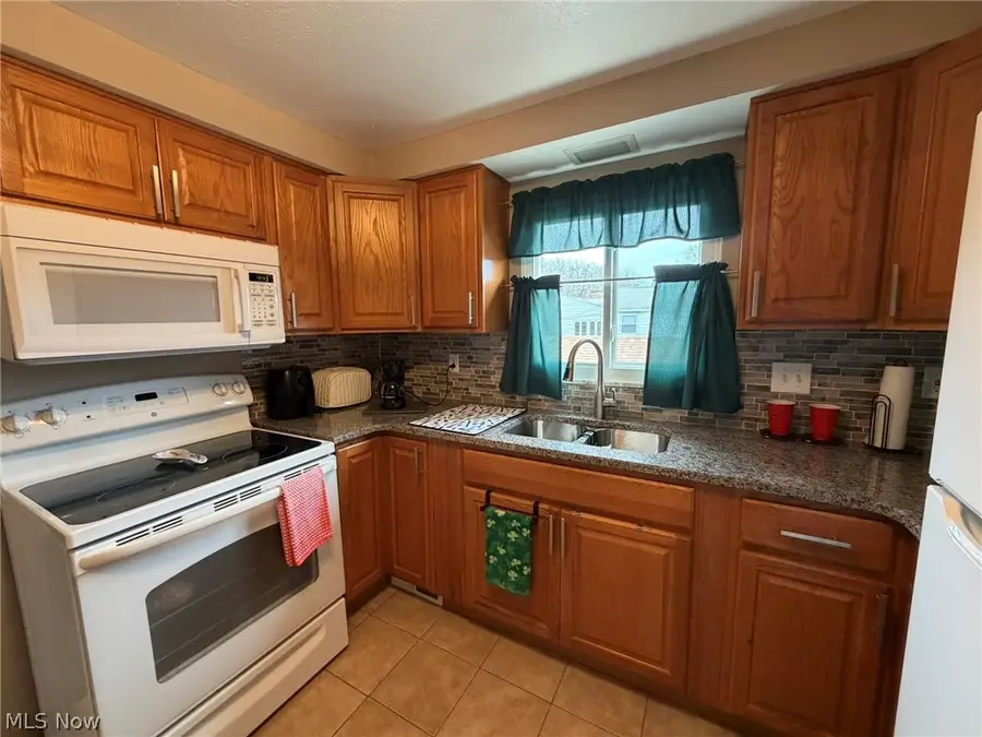 6482 State Road #E16, Parma, OH 44134 - #3