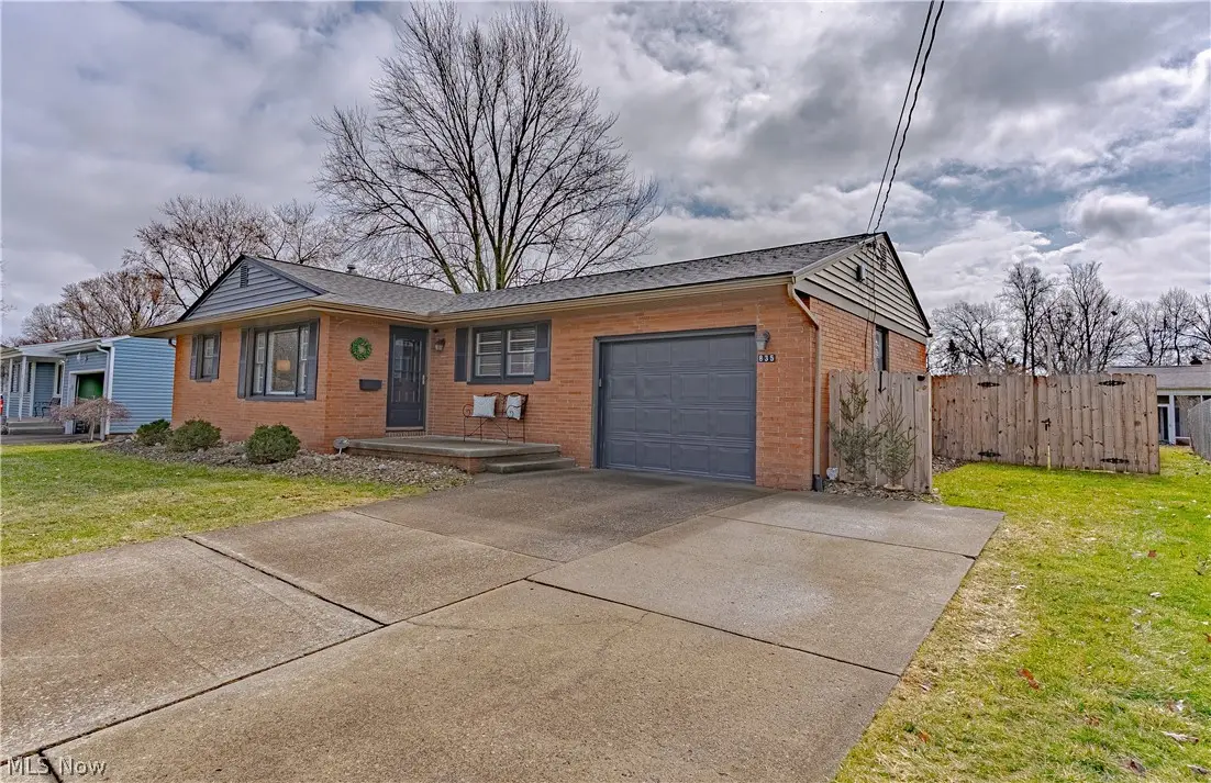835 Larkridge Avenue, Boardman, OH 44512 - #1
