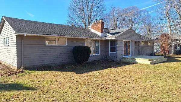 3730 S Sunnyfield Drive, Copley, OH 44321