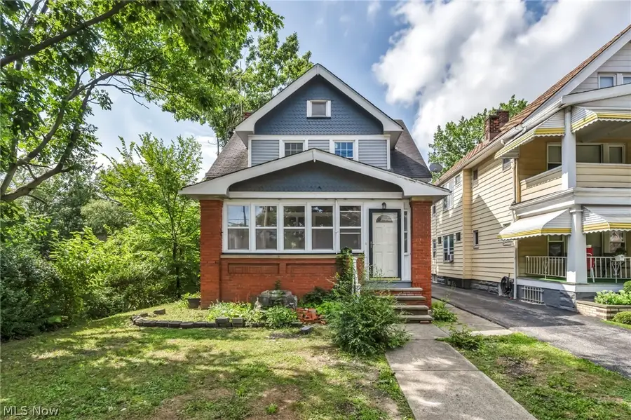 13016 Beachwood Avenue, Cleveland, OH 44105 - #2