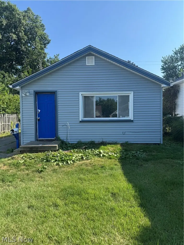 26530 Shoreview Avenue, Euclid, OH 44132 - #1