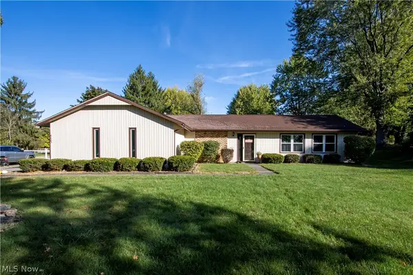 6885 Grant Drive, Westfield Center, OH 44251