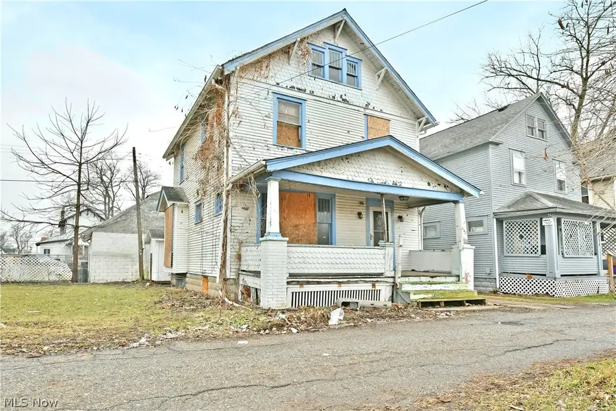 642 St Clair Avenue, Warren, OH 44483 - #3