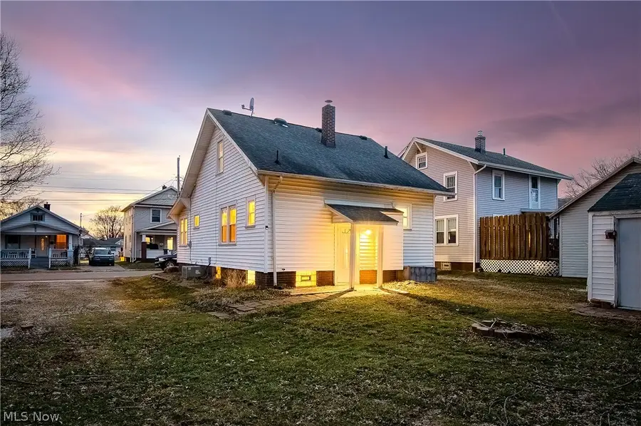 230 Superior Street, Louisville, OH 44641 - #3