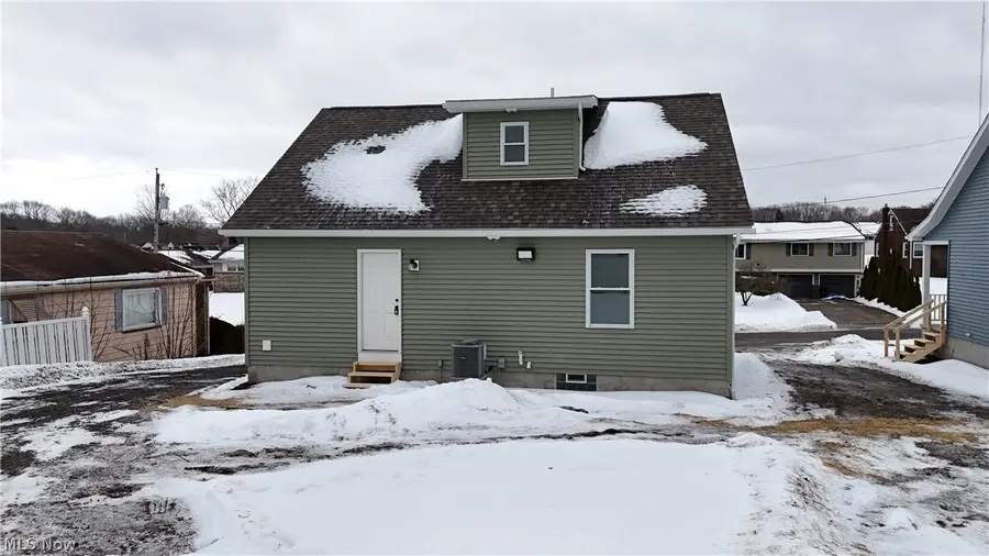 1210 Aberdeen Avenue, Youngstown, OH 44502 - #2