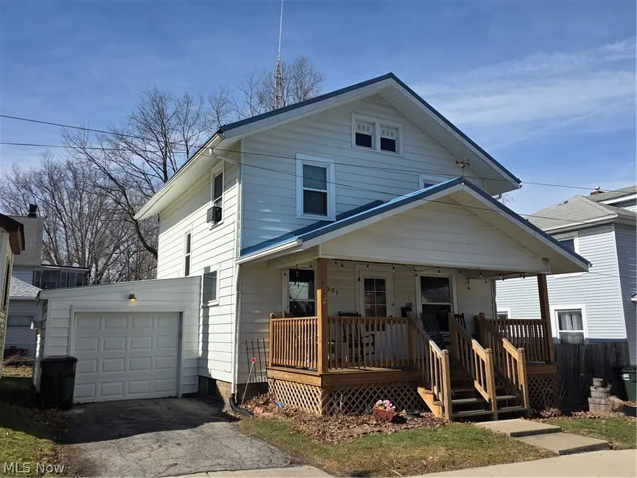 531 E School Street, Salem, OH 44460 - #3