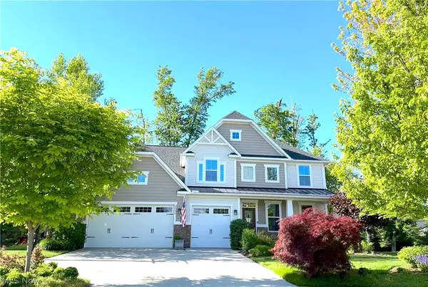 2430 Woodhawk Lane, Avon, OH 44011