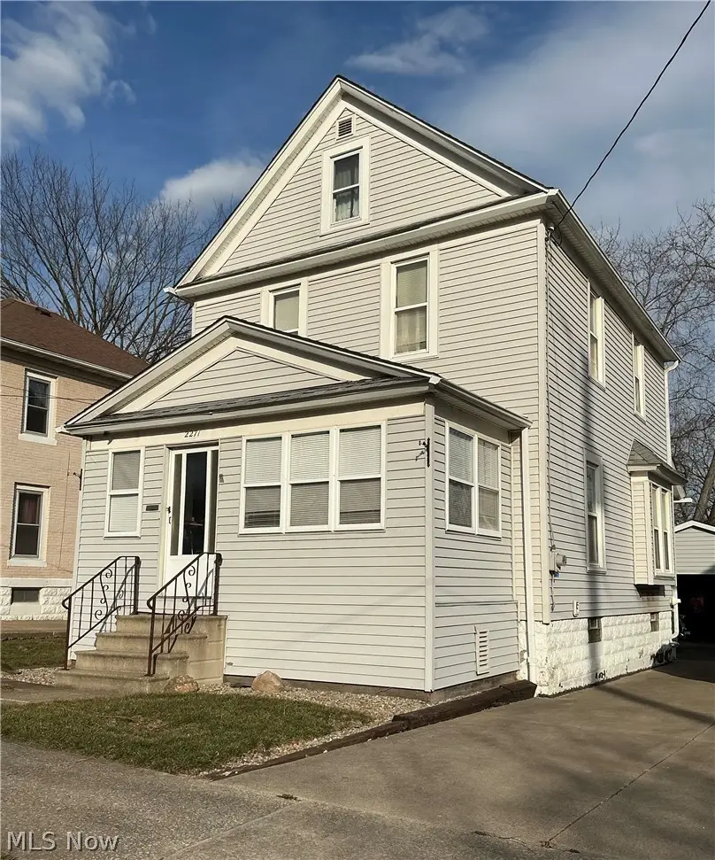 2271 5th Sw Street, Akron, OH 44314 - #1