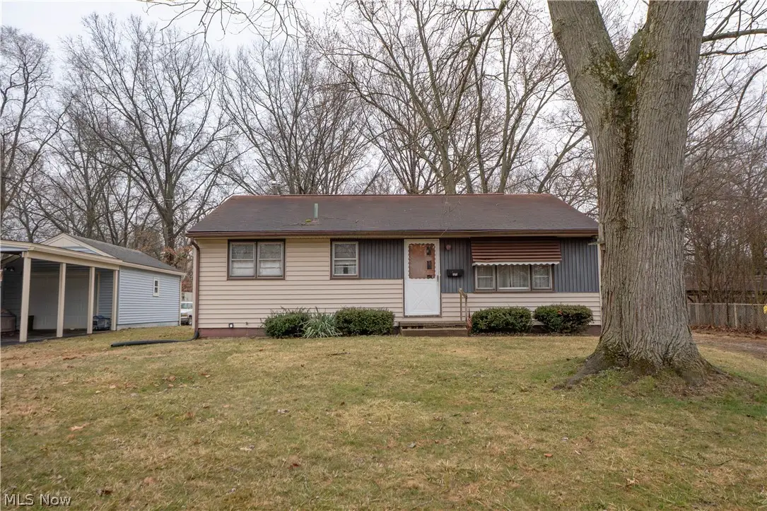 320 Elizabeth Sw Avenue, Massillon, OH 44646 - #1