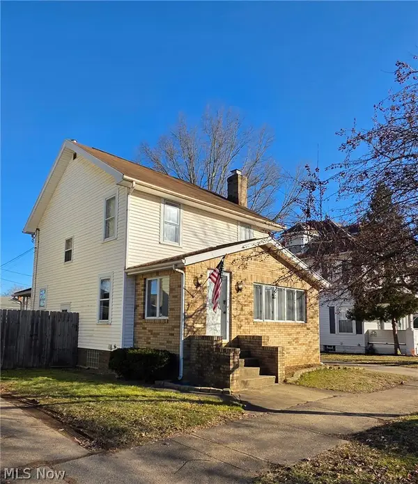 237 7th Nw Street, New Philadelphia, OH 44663