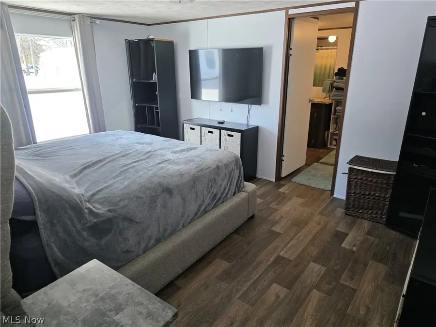 135 Inglewood Place, Elyria, OH 44035 - #2