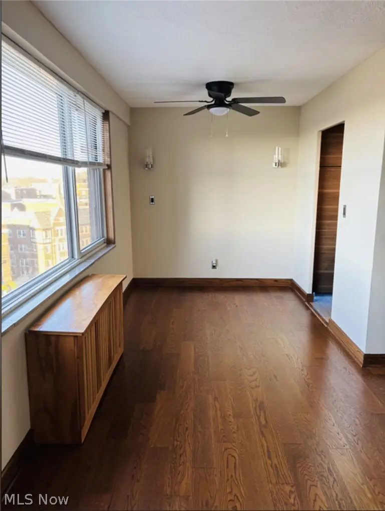 11850 Edgewater Drive #701, Lakewood, OH 44107 - #3