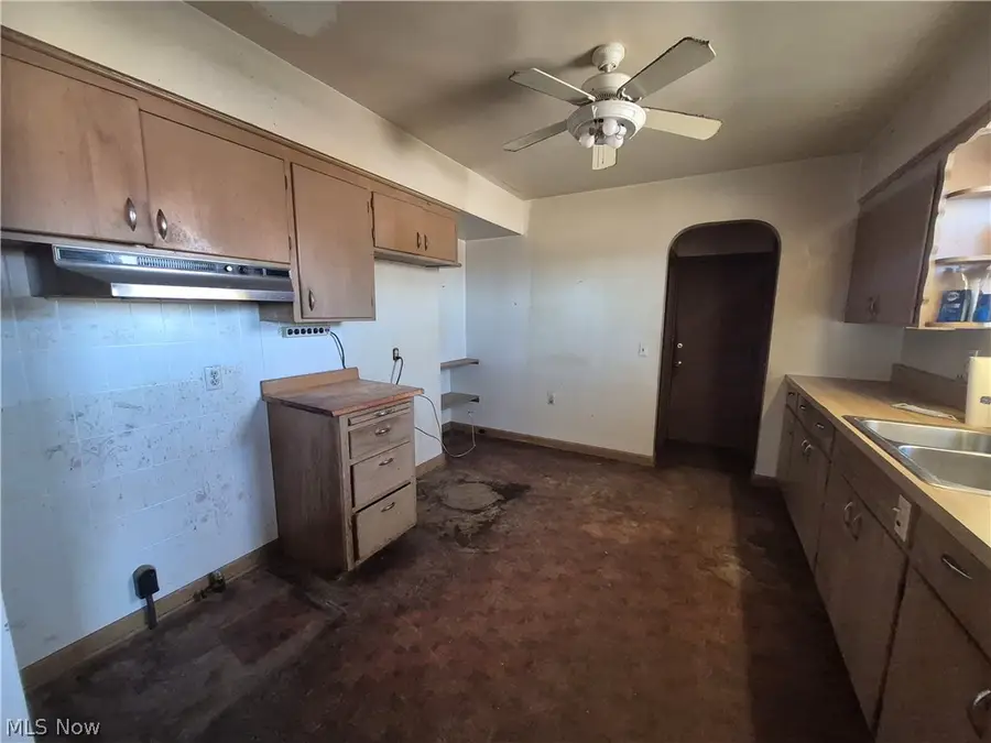 1093 E Schaaf Road, Independence, OH 44131 - #3