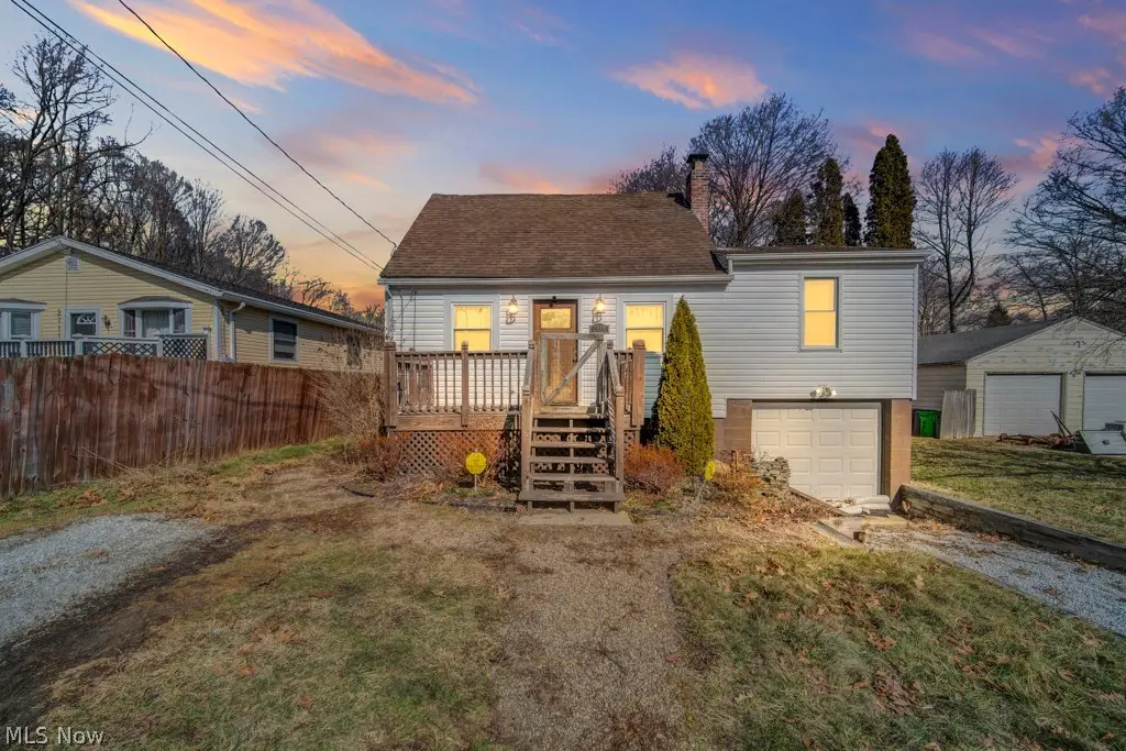 2719 Mohican Boulevard, Lakemore, OH 44312 - #1