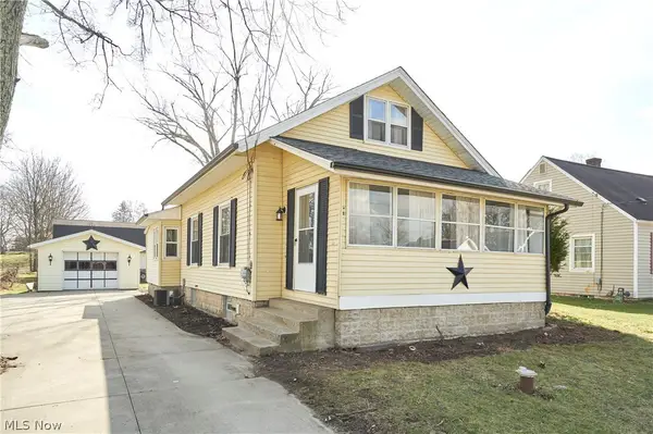 3248 State Nw Street, North Canton, OH 44720