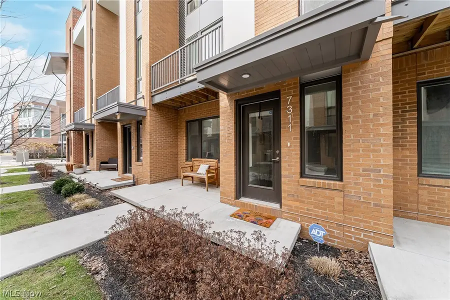 7311 Catlin Court, Cleveland, OH 44102 - #3