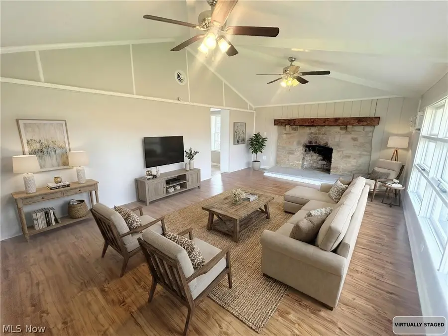 558 Lessig Avenue, Springfield, OH 44312 - #3