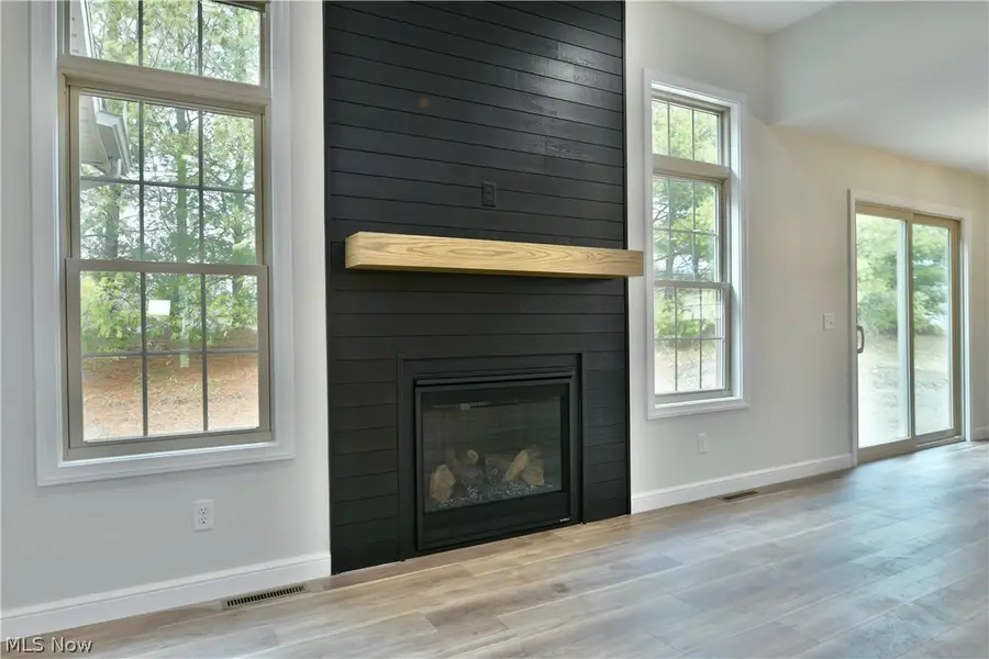 2869 Pebble Creek Court, Cortland, OH 44410 - #2