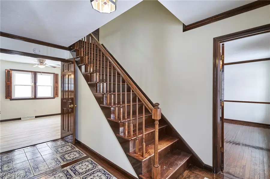 8712 Bradford Lane, Brecksville, OH 44141 - #3