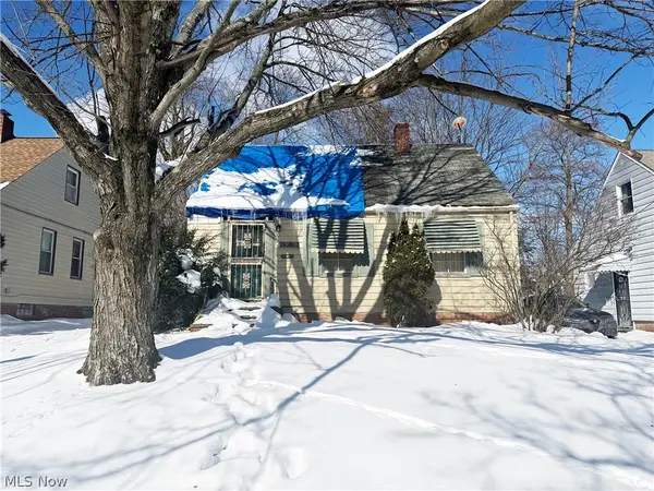 17105 Lotus Drive, Cleveland, OH 44128