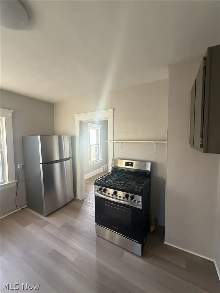2807 E 124th Street, Cleveland, OH 44120 - #3
