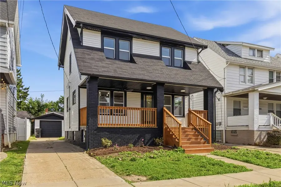 18815 Arrowhead Avenue, Cleveland, OH 44119 - #2