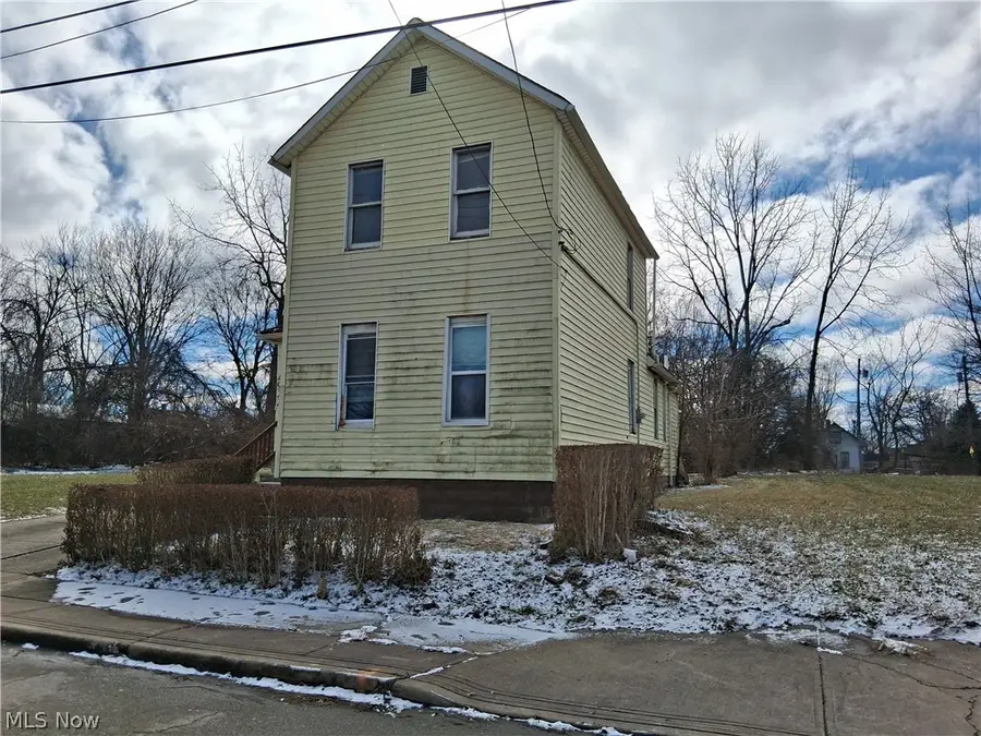 4922 Anson Avenue, Cleveland, OH 44127 - #2