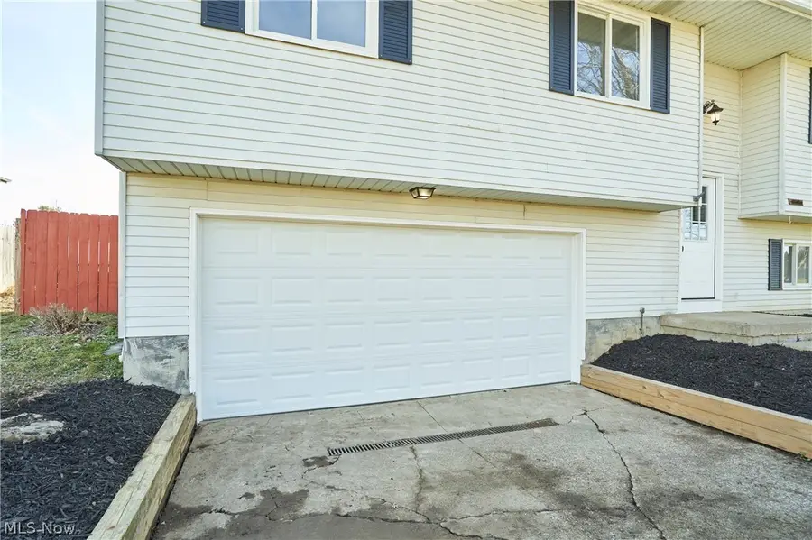 1661 Devonshire Drive, Brunswick, OH 44212 - #3