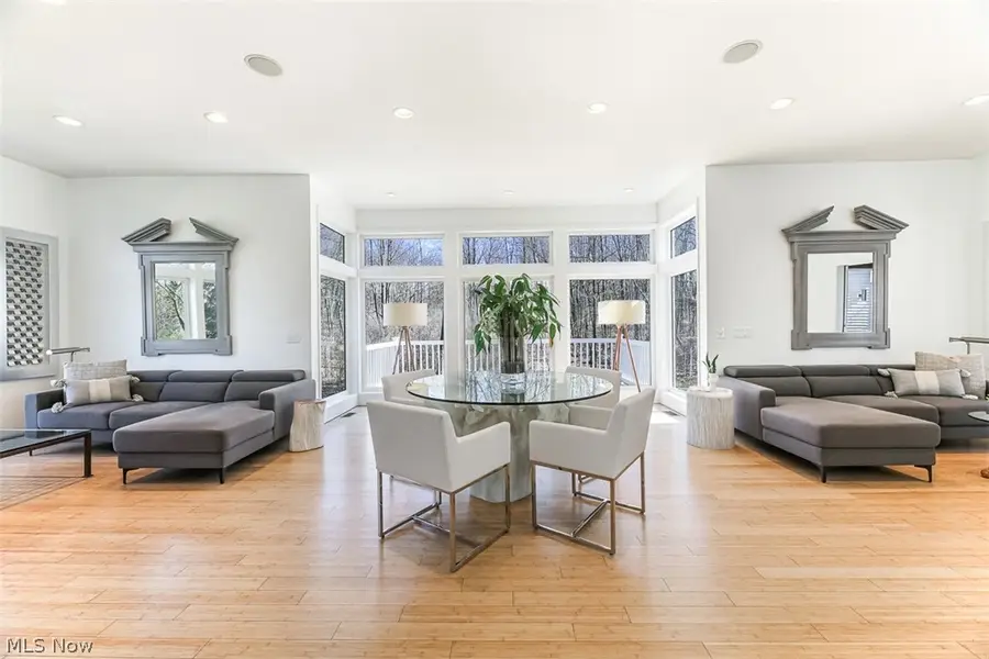 279 Tinkers Trail, Aurora, OH 44202 - #3