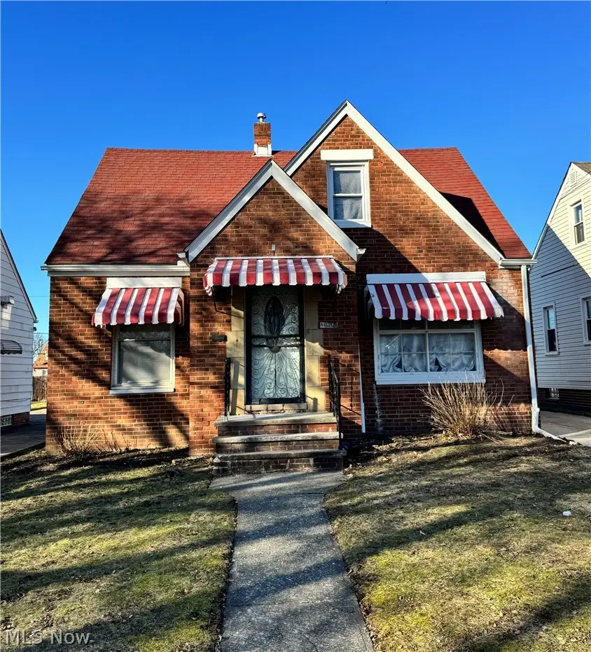 16301 Cloverside Avenue, Cleveland, OH 44128 - #1