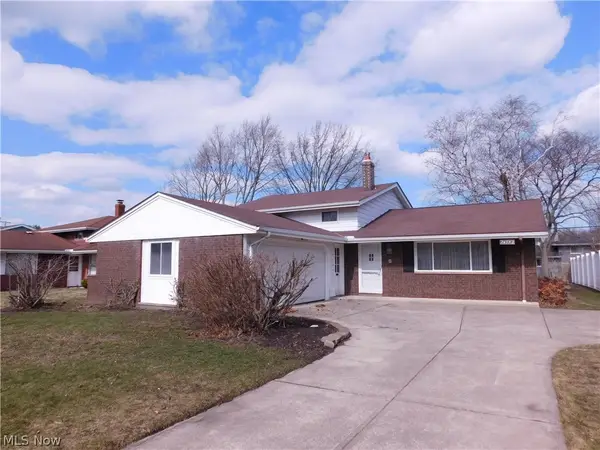 24732 Mitchell Drive, North Olmsted, OH 44070