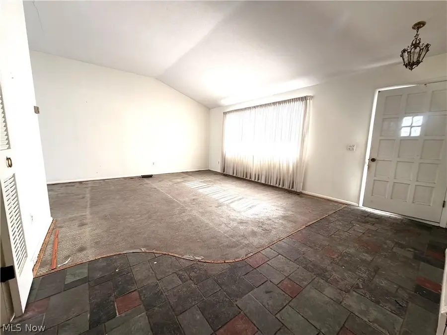 24732 Mitchell Drive, North Olmsted, OH 44070 - #3