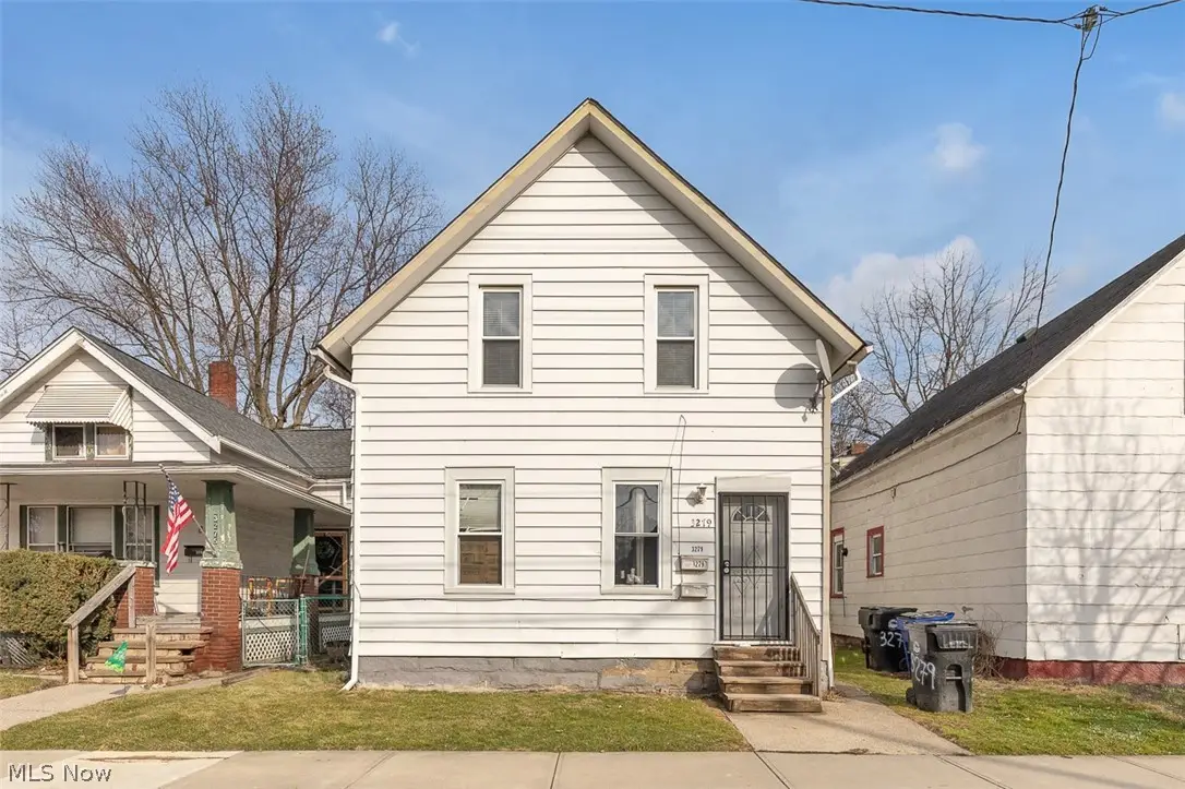 3279 W 44th Street, Cleveland, OH 44109 - #1