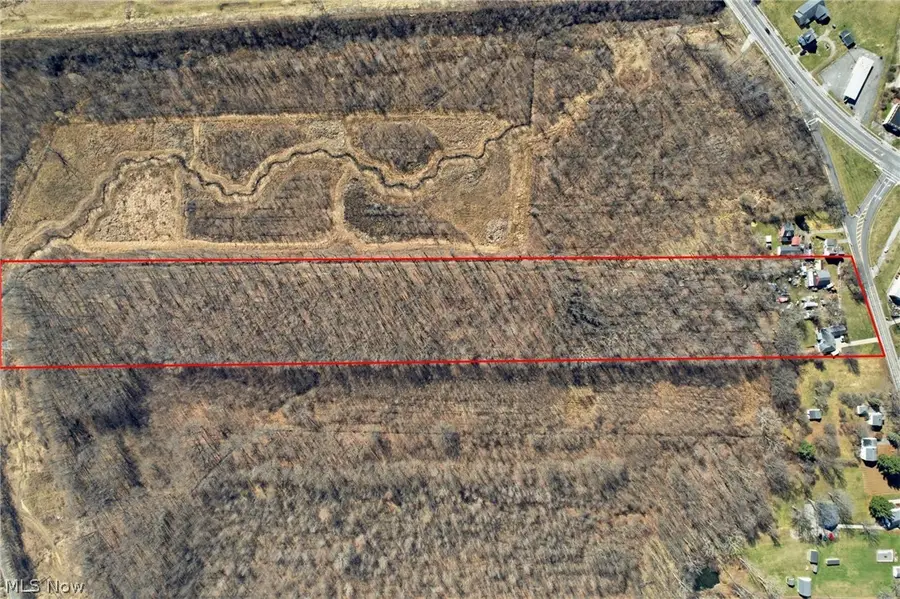 6261 Elyria Avenue, Elyria, OH 44035 - #3