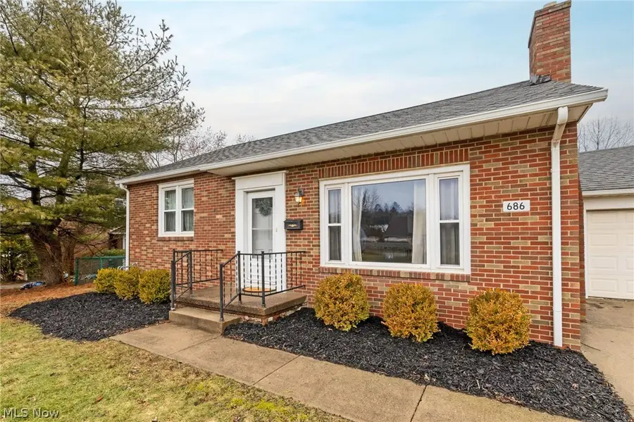 686 Barnard Avenue, Mansfield, OH 44903 - #3