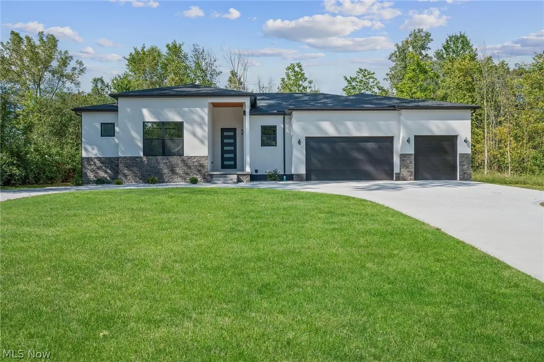 2069 Mattingly Road, Hinckley, OH 44233 - #1