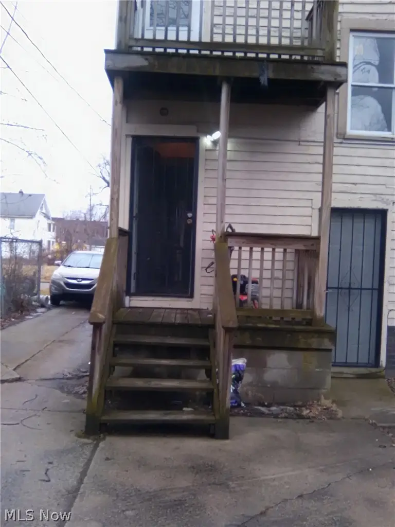 1238 E 145th Street, East Cleveland, OH 44112 - #3