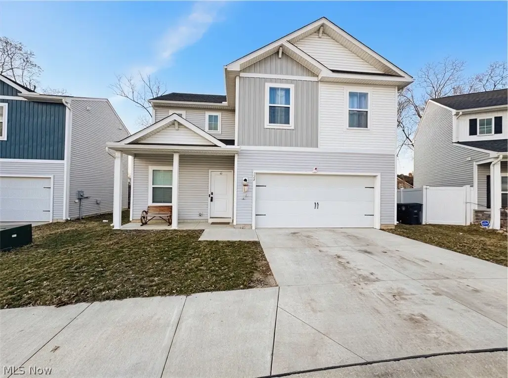 524 Auld Farm Circle, Akron, OH 44320 - #1