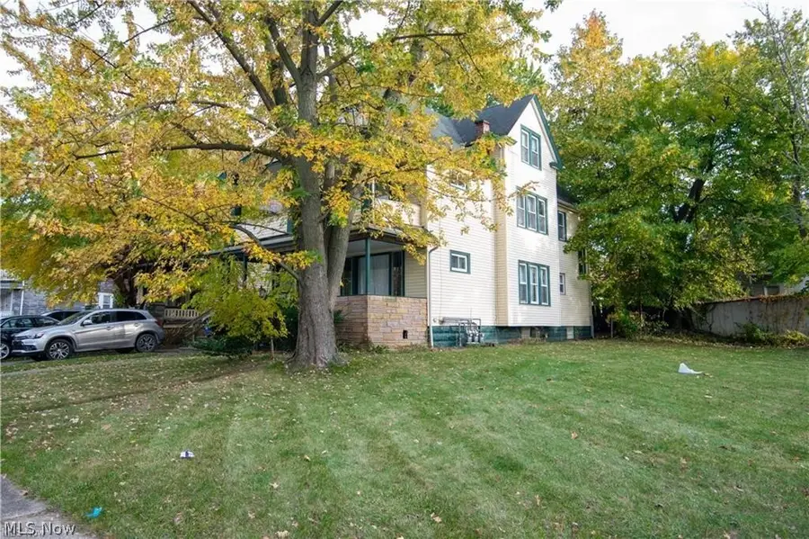 9904 Parkgate Avenue, Cleveland, OH 44108 - #2