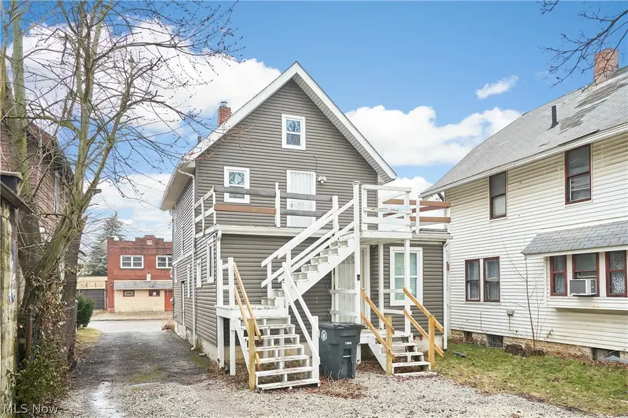 885 Brown Street, Akron, OH 44311 - #3