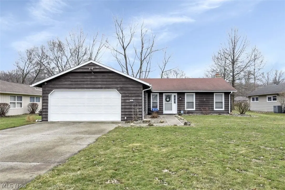 5047 Shady Moss Lane, North Ridgeville, OH 44039 - #1