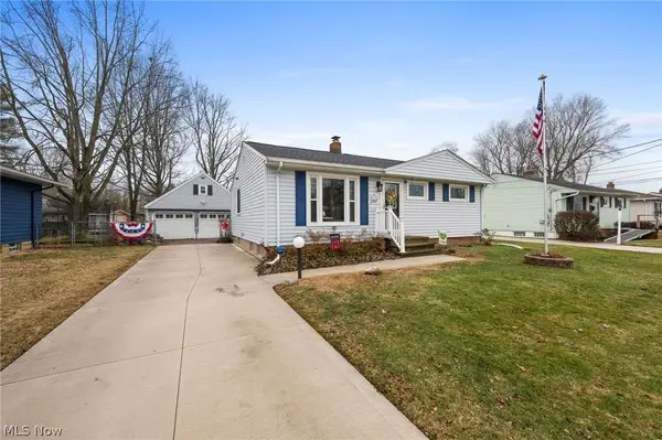 23947 Lebern Drive, North Olmsted, OH 44070