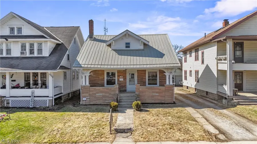 126 Dawson Avenue, Mansfield, OH 44906 - #2