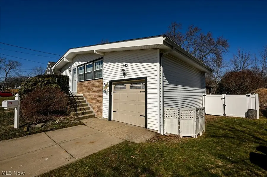 963 Winston Street, Akron, OH 44314 - #2